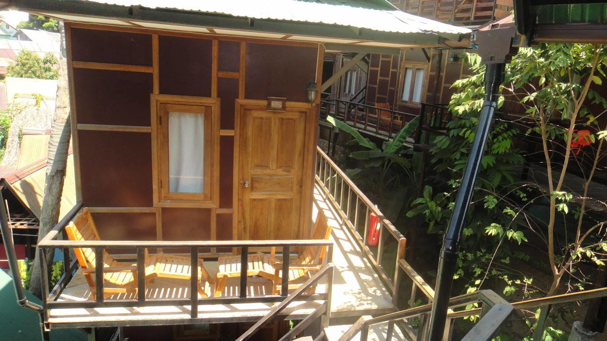 Tropical Garden Bungalow Phi Phi Don Exterior photo