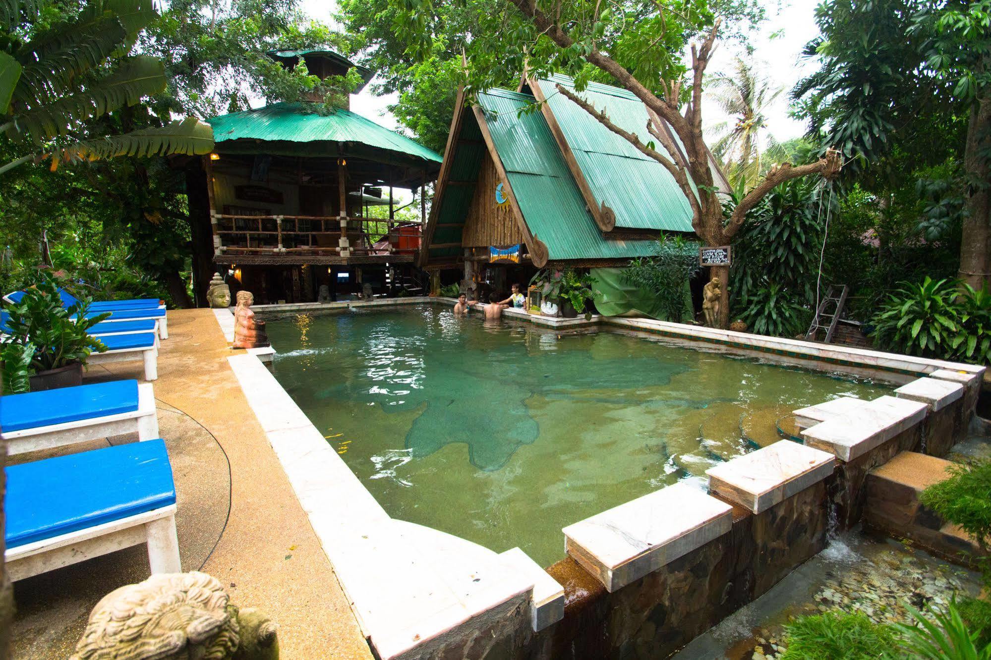 Tropical Garden Bungalow Phi Phi Don Exterior photo